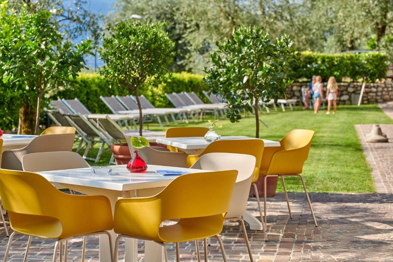 Hotel Rosemarie Limone sul Garda Exterior foto